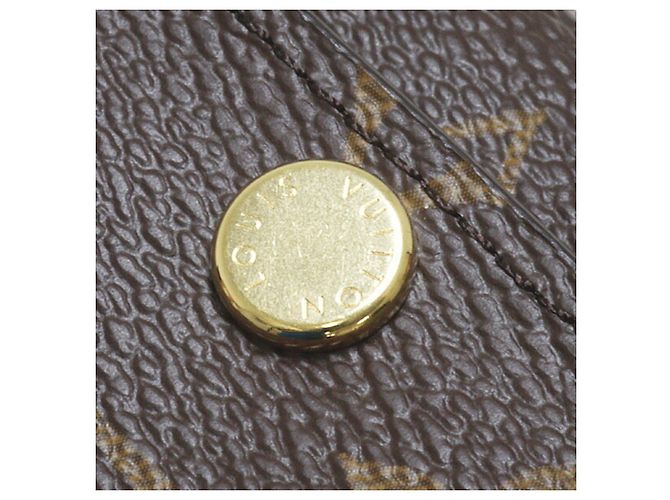 Louis Vuitton Monogram Keycase Brown - view 5