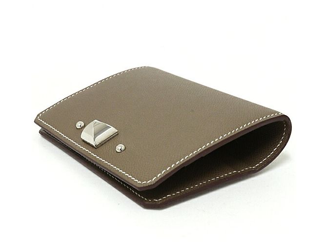 Hermès Tarjetero Hermes Medor en Etoupe Gray Gris pardo - vista 5