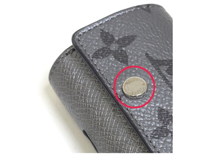 Custodia per auricolari Louis Vuitton LV M77285 Marrone Metallico - vista 4