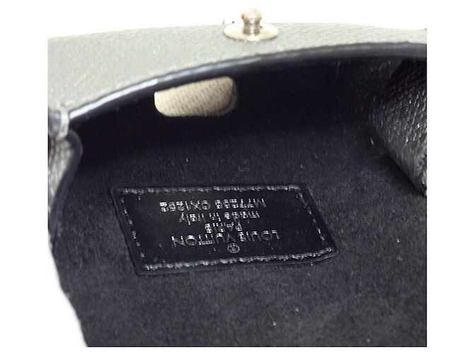 Custodia per auricolari Louis Vuitton LV M77285 Marrone Metallico - vista 6