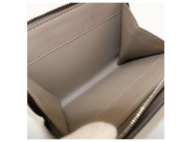 Fendi Bi-Fold Wallet in Grau Braun - Ansicht 8