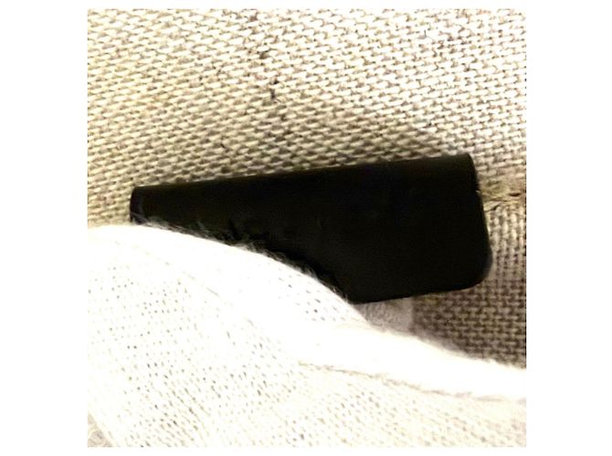 Céline Borsa a tracolla Celine Small Bucket Triomphe Nero Bianco sporco - vista 11