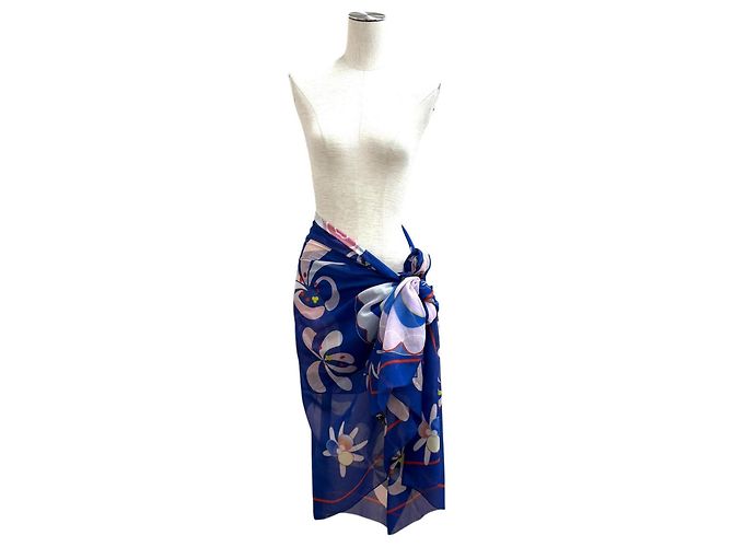 Sciarpa Chanel G19 in misto cotone e seta con motivo floreale blu - vista 3