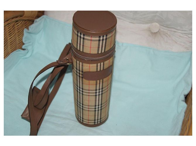 Borsa cilindrica Burberrys Haymarket Check Marrone Beige - vista 8