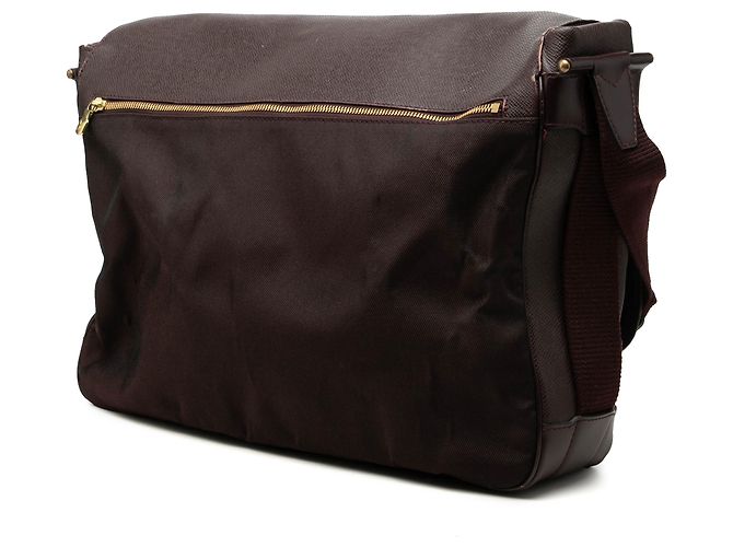 Louis Vuitton Rosso Taiga Dersou Bordò - vista 2
