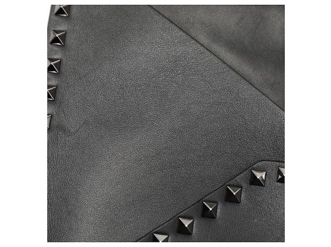 Clutch a bustina Untitled Rockstud in pelle nera Valentino Nero - vista 6