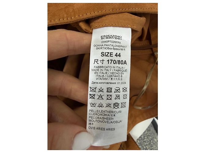 Ermanno Scervino Wildleder-Skort mit Blumenapplikation Braun - Ansicht 6