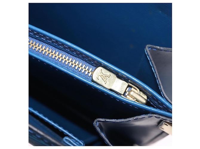LOUIS VUITTON Epi Capuchin Shoulder Bag Blue M52345 LV Auth ep15066 - vista 24