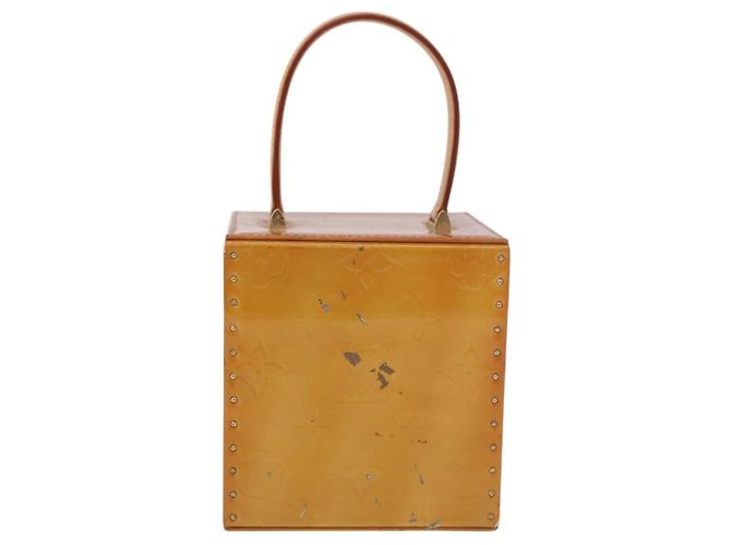 LOUIS VUITTON Vernis Bleecker Cosmetic Pouch Beige M91002 LV Auth BA13925 - vista 2