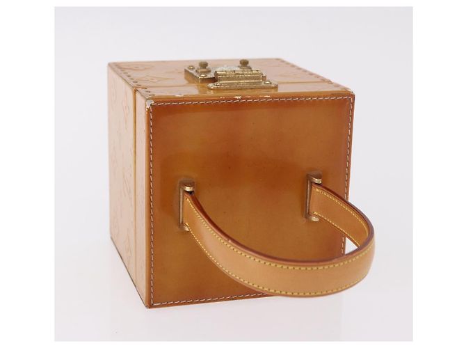 LOUIS VUITTON Vernis Bleecker Cosmetic Pouch Beige M91002 LV Auth BA13925 - vista 7