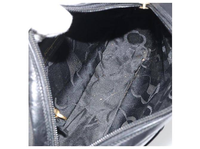 Borsa a Spalla Salvatore Ferragamo Vala Pelle Nera Oro Auth BA13992 Nero D'oro - vista 11