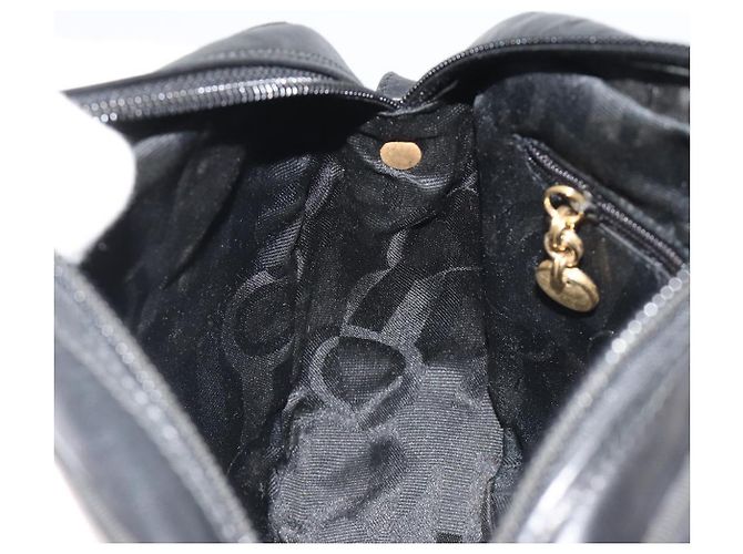 Borsa a Spalla Salvatore Ferragamo Vala Pelle Nera Oro Auth BA13992 Nero D'oro - vista 19
