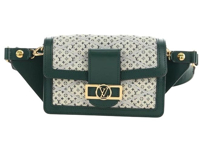 LOUIS VUITTON Monogram Maltage Line Bum Bag Dauphine Green M44724 Auth 189902M Verde Monogramma - vista 13