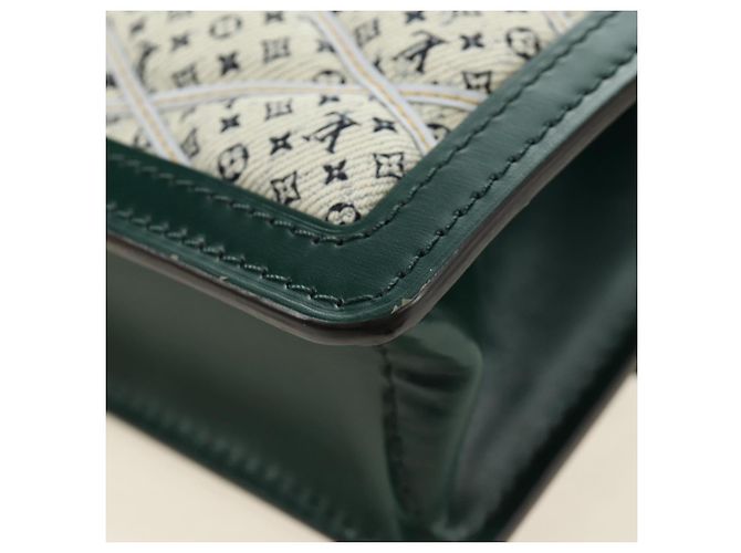 LOUIS VUITTON Monogram Maltage Line Bum Bag Dauphine Green M44724 Auth 189902M Verde Monogramma - vista 23