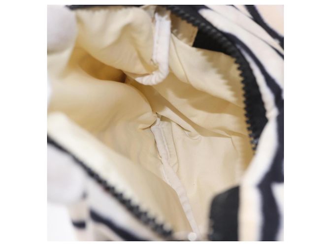 CHANEL Chanel Borsa a Spalla Sportiva Reversibile Zebra Bianca CC Auth BA14015 Bianco Stampa zebra - vista 23