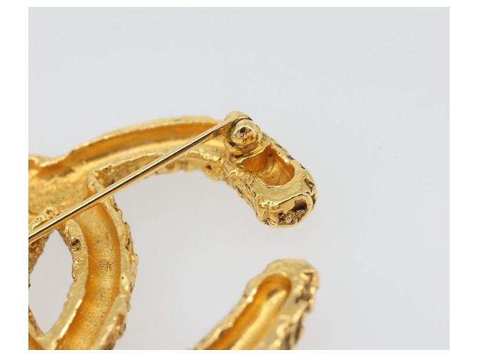 Spilla Lava CHANEL Metallo Tonalità Oro CC Auth BA14046V - vista 5