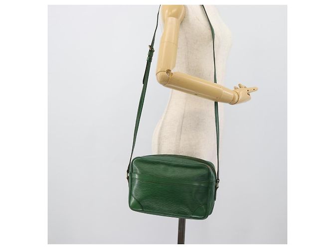 LOUIS VUITTON Epi Trocadero 27 Shoulder Bag Green M52314 LV Auth 186398 Verde - vista 23