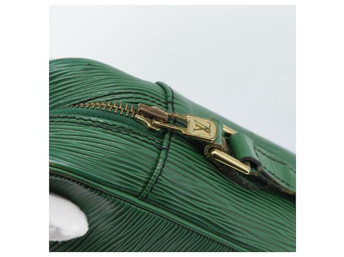 LOUIS VUITTON Epi Trocadero 27 Shoulder Bag Green M52314 LV Auth 186398 Verde - vista 9