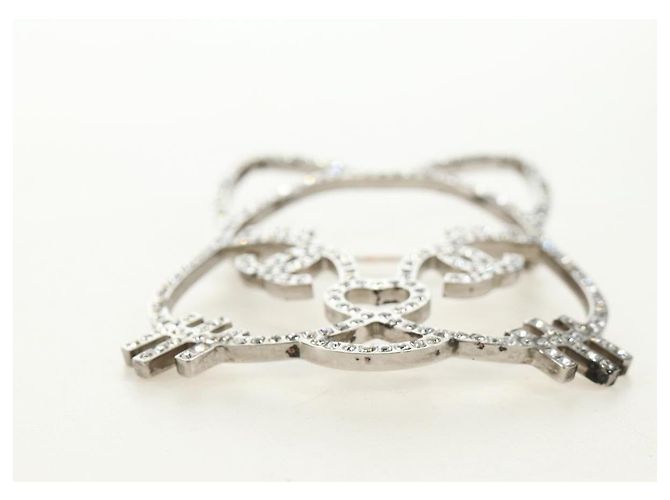 Spilla CHANEL Metallo Argento CC Auth bs35760M - vista 17