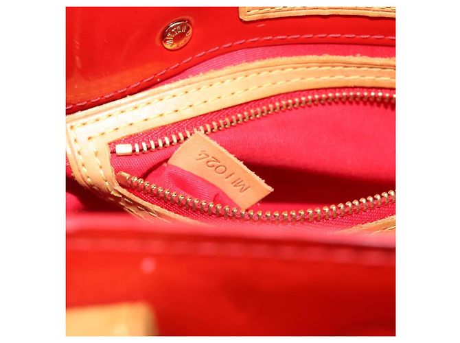 LOUIS VUITTON Monogram Vernis Reade PM Hand Bag Rouge M91088 LV Auth BA14001 Rosso - vista 12