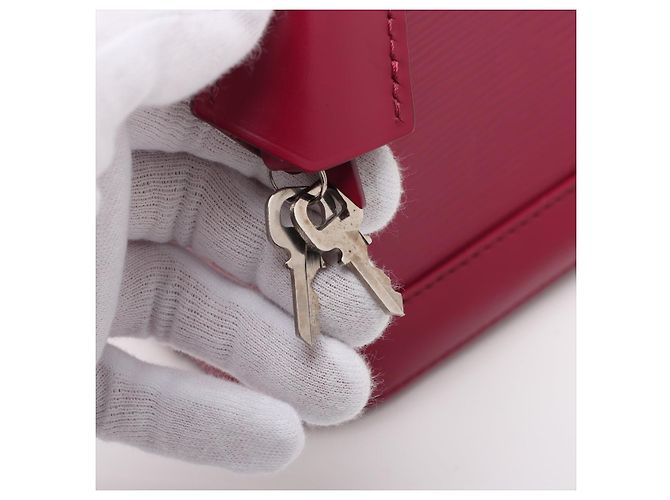 Louis Vuitton Borsa a mano Alma BB in pelle Epi Cherry Red Rosso - vista 13