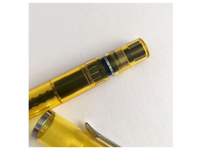 Autre Marque Pelikan M205 Duo Stylo Plume Neon Jaune - vue 12