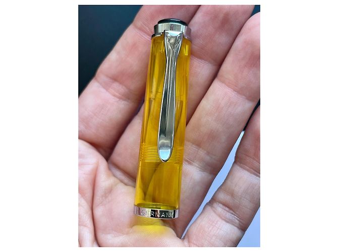 Autre Marque Pelikan M205 Duo Stylo Plume Neon Jaune - vue 13