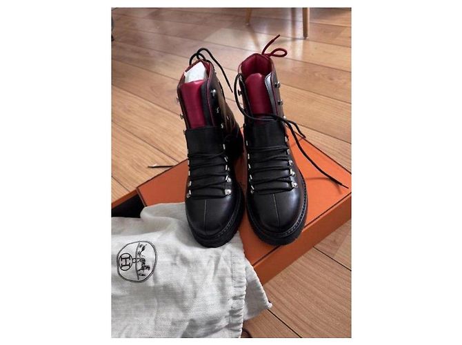 Hermès Stivaletti Pyrénées Uomo in pelle di vitello Nero Rosso - vista 2