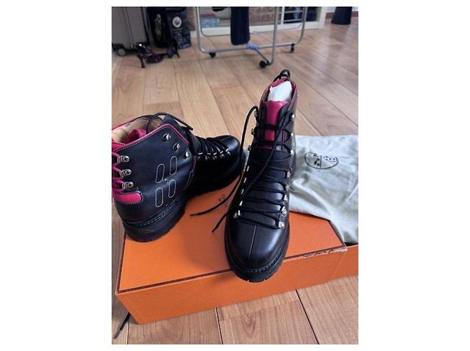 Hermès Stivaletti Pyrénées Uomo in pelle di vitello Nero Rosso - vista 7