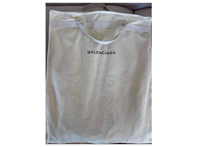 Balenciaga Campaign Logo Jeansjacke FW17 - Ansicht 8