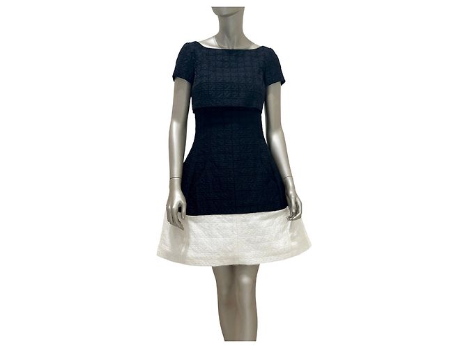 Chanel 10S Black & White Chic enges Kleid FR36 S Gebraucht - Ansicht 3