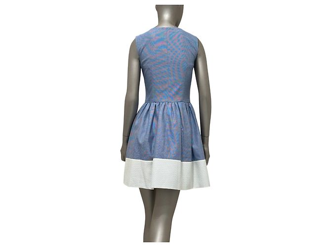 Timeless Chanel Blaues Kleid mit Cape – Spring 2013 Kollektion – Sz. 36 Gebraucht - Ansicht 3