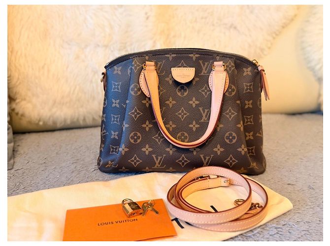 Borsa Louis Vuitton Rivoli PM Monogram Marrone - vista 2