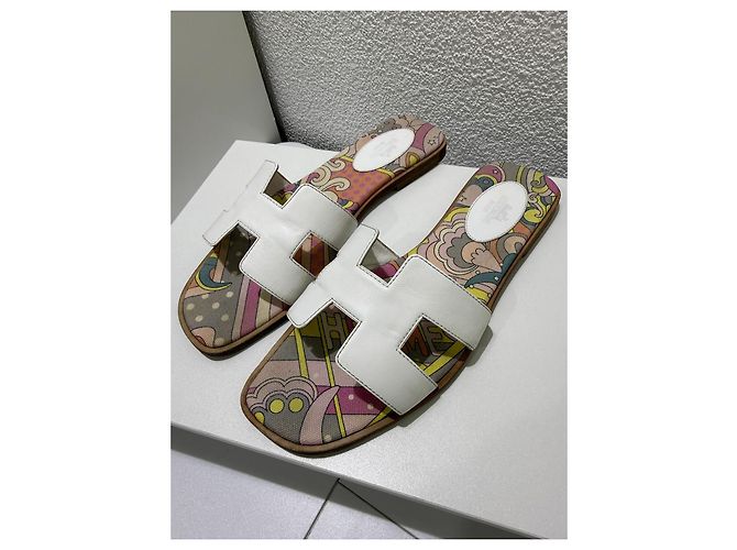 Sandali Hermès Oran bianchi in pelle e tessuto stampato 38 Bianco Multicolore - vista 4