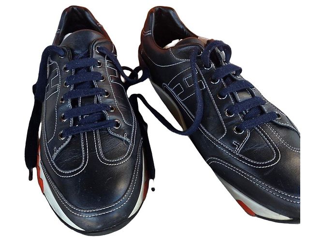 Hermès Trail Sneakers in pelle di vitello blu navy Arancione - vista 2