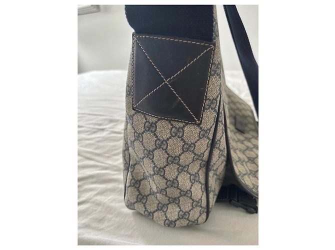Gucci Borsa a Tracolla Monogramma GG Beige Blu scuro - vista 17