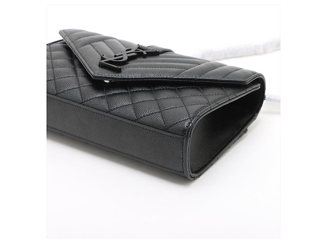 Saint Laurent Piccola borsa a tracolla in pelle nera trapuntata chevron
Modello Envelope Nero - vista 3