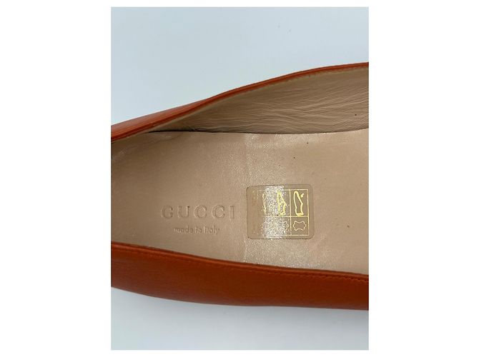 Bailarinas Gucci Interlocking G en piel marrón claro - vista 10