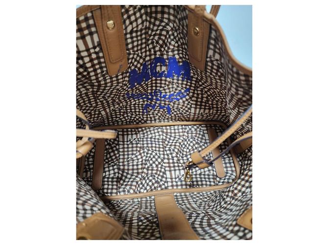 MCM Visetos Medium Liz Reversible Shopper Tote Cognac Marrone - vista 9
