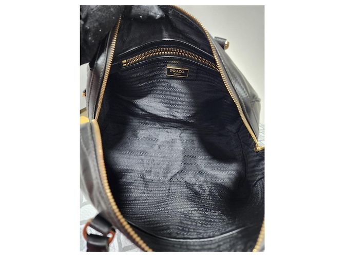 Bolso Bowler Convertible de Cuero Saffiano Prada Negro - vista 9