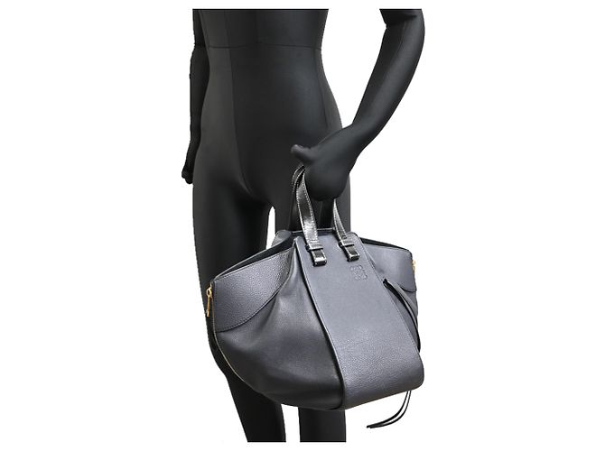 Bolso Hammock Small Loewe Negro - vista 9