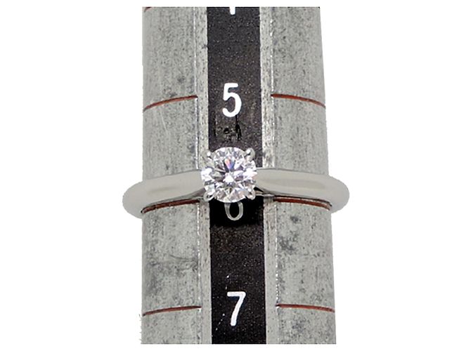 Cartier Platinum 1895 Solitaire Diamond Band Ring - Ansicht 6