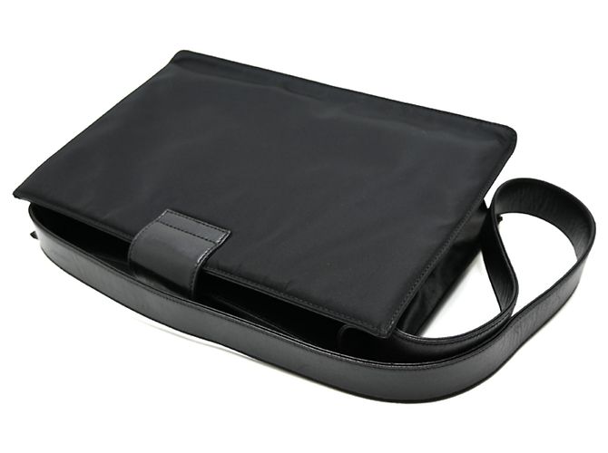 Borsa a tracolla da uomo a una spalla Prada Nero - vista 4