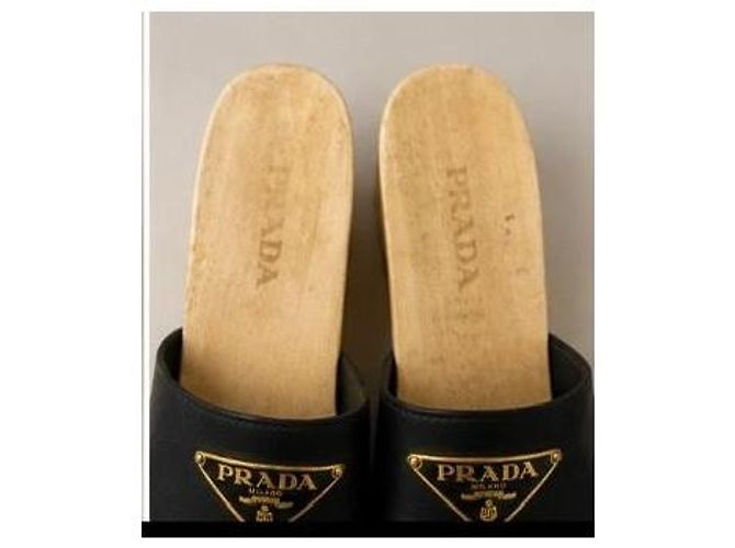 Zoccoli in legno e pelle nera Prada Nero - vista 5