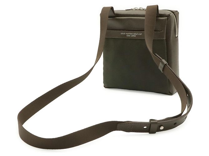 Borsa a Spalla Louis Vuitton Taiga Sayan Marrone - vista 3