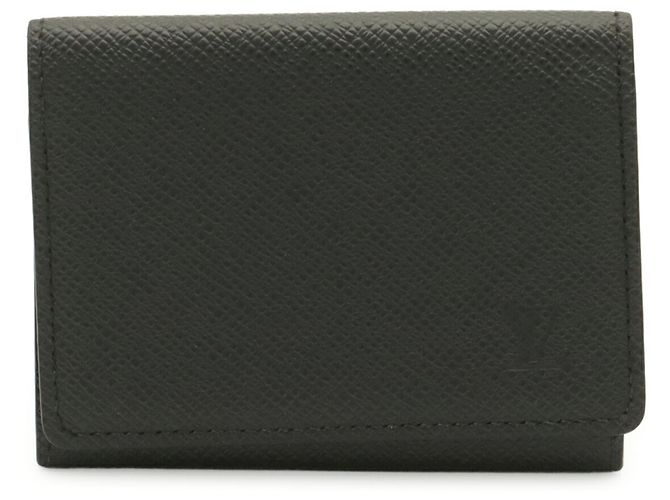 Tarjetero Taiga Louis Vuitton Negro Gris - vista 2
