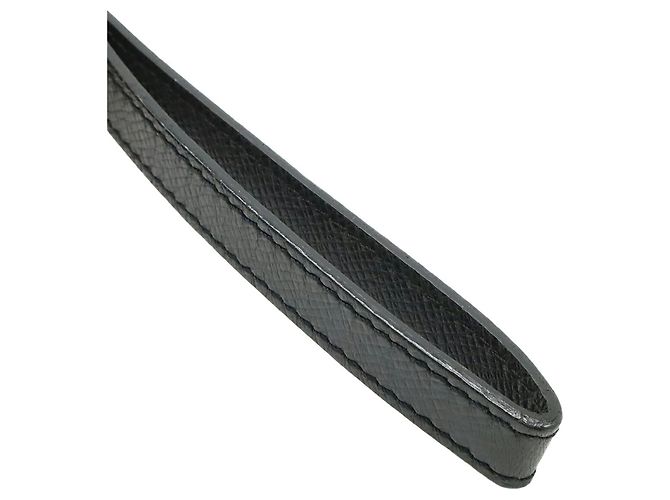 Clutch in pelle Taiga Louis Vuitton Nero Grigio - vista 9