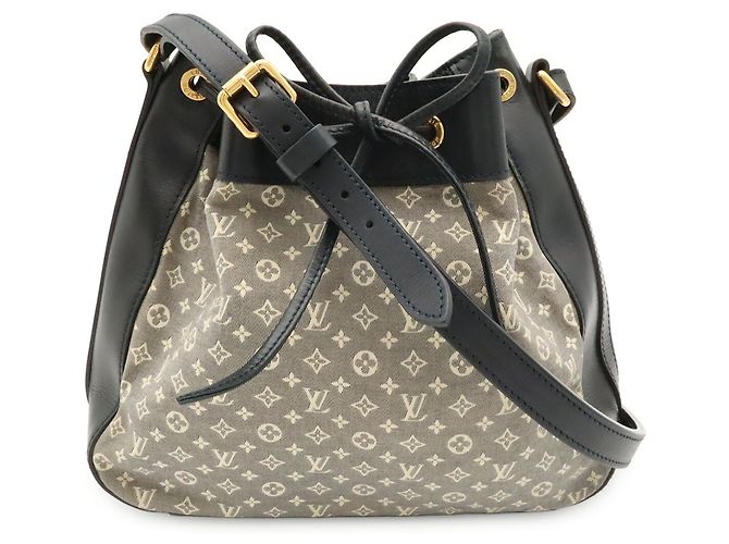 Borsa a tracolla Louis Vuitton Monogram Idylle Noe PM Nero Blu navy - vista 2