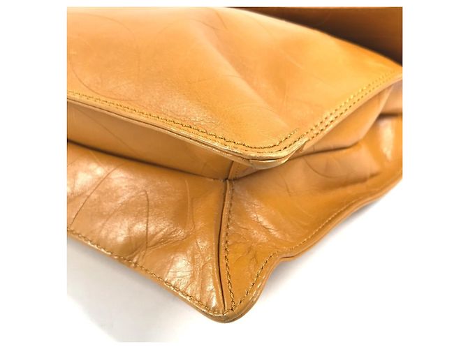 Borsa a tracolla in pelle arancione con logo Chanel CC Coco Mark - vista 6