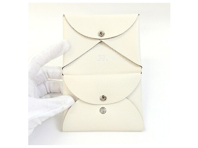 Hermès Tarjetero Hermes Calvi Duo Nata Chevre Mysore Blanco - vista 3